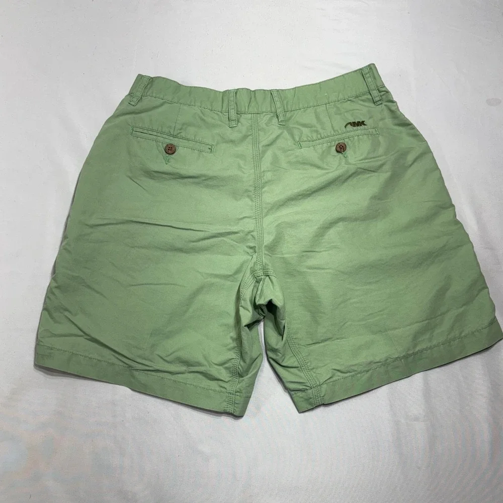 Mountain Khakis Poplin Shorts Men 31x8 Green Relaxed Fit Hiking Outdoor Gorpcore